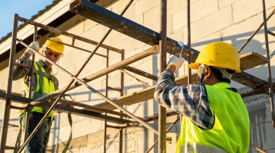Professional fairlawn roofing services in Deerfield, MO